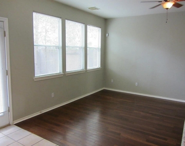 16523 Beckland Lane - Photo Thumbnail 8