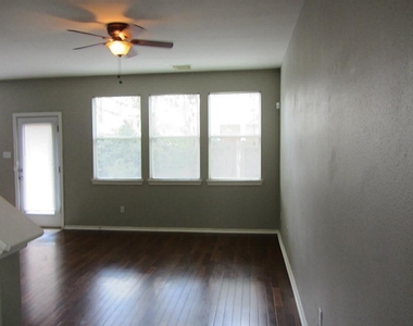 16523 Beckland Lane - Photo Thumbnail 2