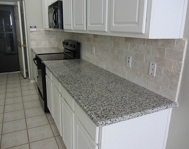 16523 Beckland Lane - Photo Thumbnail 6