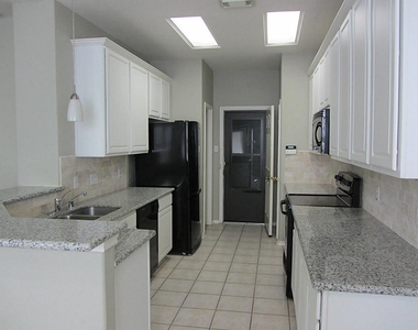 16523 Beckland Lane - Photo Thumbnail 4