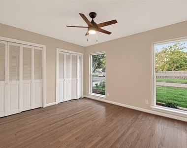 11206 Huggins Drive - Photo Thumbnail 16