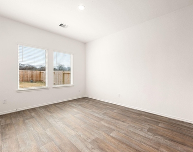 3023 Sycamore Run Lane - Photo Thumbnail 6