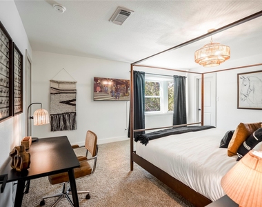 5614 Oakhaven Lane - Photo Thumbnail 30