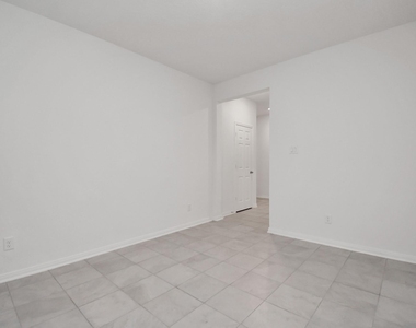 2030 Domeniko Drive - Photo Thumbnail 29