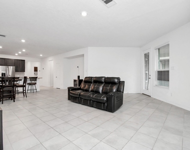 2030 Domeniko Drive - Photo Thumbnail 8