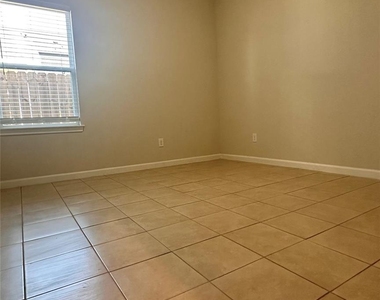 8310 Williamsdell Street - Photo Thumbnail 2