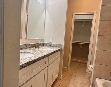 8310 Williamsdell Street - Photo Thumbnail 14