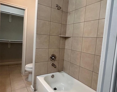 8310 Williamsdell Street - Photo Thumbnail 15