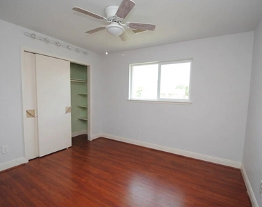 2542 Chestnut Mills Road - Photo Thumbnail 3