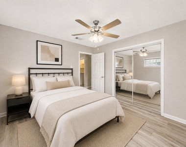 4537 Dakota Street - Photo Thumbnail 8