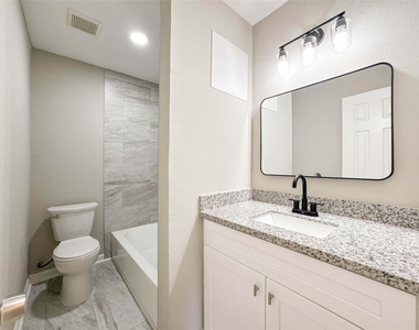 4537 Dakota Street - Photo Thumbnail 34