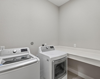 231 Painters Ridge Court - Photo Thumbnail 24