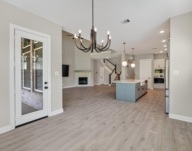231 Painters Ridge Court - Photo Thumbnail 17