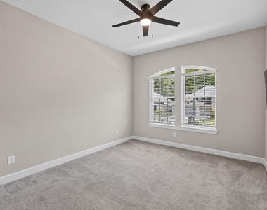 231 Painters Ridge Court - Photo Thumbnail 27