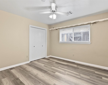 12303 Barryknoll Lane - Photo Thumbnail 16