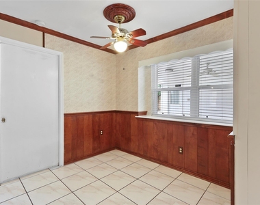 12303 Barryknoll Lane - Photo Thumbnail 10