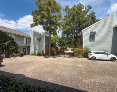 4225 Purdue Street - Photo Thumbnail 5