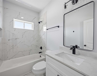 4138 Larkspur Street - Photo Thumbnail 9