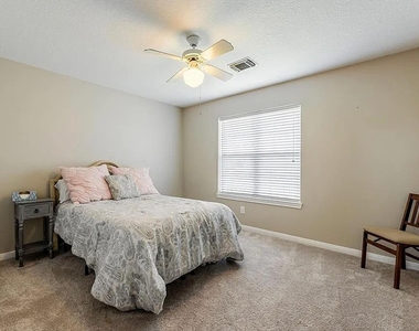 5434 Chinaberry Grove - Photo Thumbnail 19