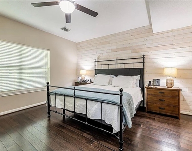 5434 Chinaberry Grove - Photo Thumbnail 11