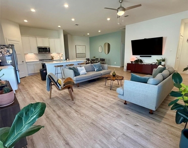 22522 Loreto Costa Lane - Photo Thumbnail 15