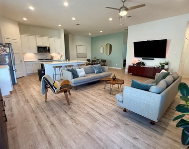 22522 Loreto Costa Lane - Photo Thumbnail 11