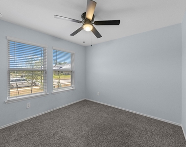 15223 Mayflower Street - Photo Thumbnail 19