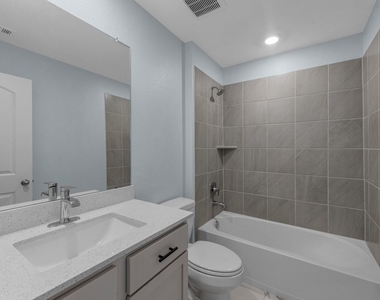 15223 Mayflower Street - Photo Thumbnail 21