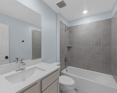 15223 Mayflower Street - Photo Thumbnail 24