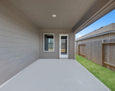 15223 Mayflower Street - Photo Thumbnail 28