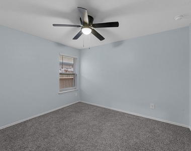 15223 Mayflower Street - Photo Thumbnail 22