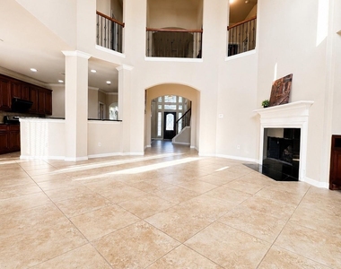 4618 Ambrosia Springs Lane - Photo Thumbnail 5