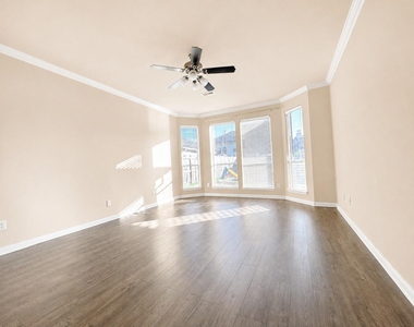 4618 Ambrosia Springs Lane - Photo Thumbnail 14