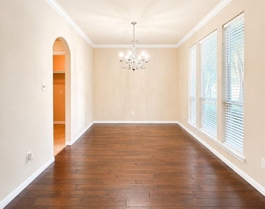 4618 Ambrosia Springs Lane - Photo Thumbnail 13