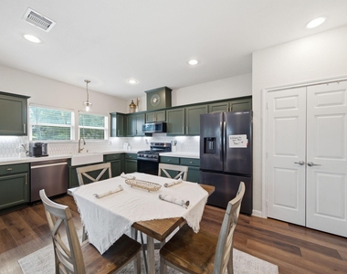 801 Wilkes Street - Photo Thumbnail 1