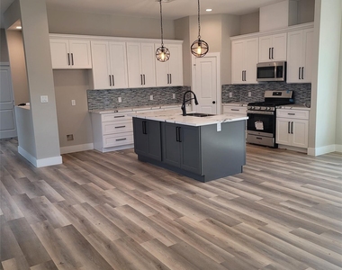 4207 Stassen Street - Photo Thumbnail 28