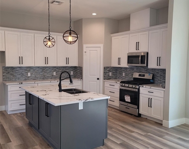 4207 Stassen Street - Photo Thumbnail 29