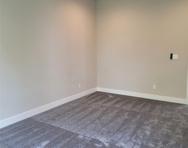 4207 Stassen Street - Photo Thumbnail 6