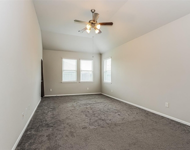 31519 Kailua Drive - Photo Thumbnail 8