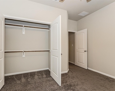 31519 Kailua Drive - Photo Thumbnail 12