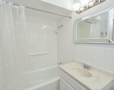9817 Cedardale Drive - Photo Thumbnail 21