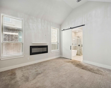 18231 Lakepoint Ridge Lane - Photo Thumbnail 11