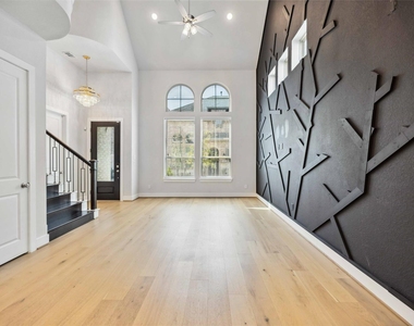 18231 Lakepoint Ridge Lane - Photo Thumbnail 6