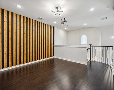 18231 Lakepoint Ridge Lane - Photo Thumbnail 17