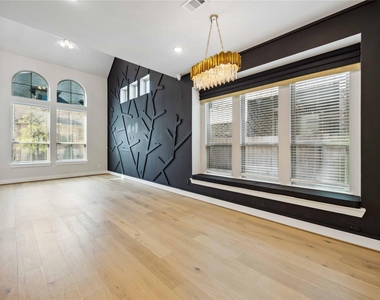18231 Lakepoint Ridge Lane - Photo Thumbnail 8