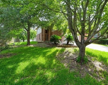 107 Cove W - Photo Thumbnail 2