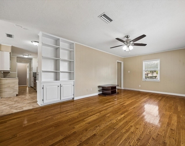 207 Eldridge Road - Photo Thumbnail 1
