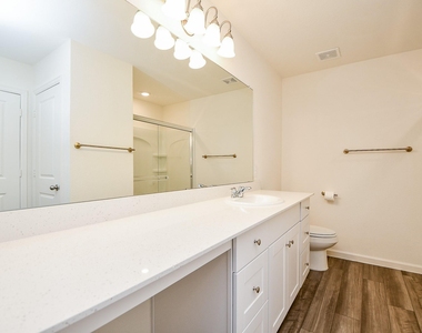 13526 Kinsman Road - Photo Thumbnail 18
