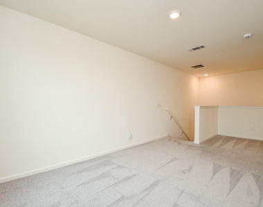 13526 Kinsman Road - Photo Thumbnail 15