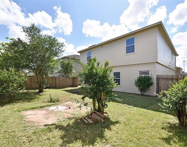 2714 Indigo Stone Lane - Photo Thumbnail 37